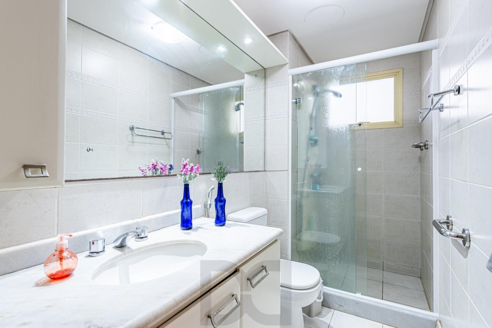Apartamento com 3 quartos, no bairro Menino Deus — foto 16