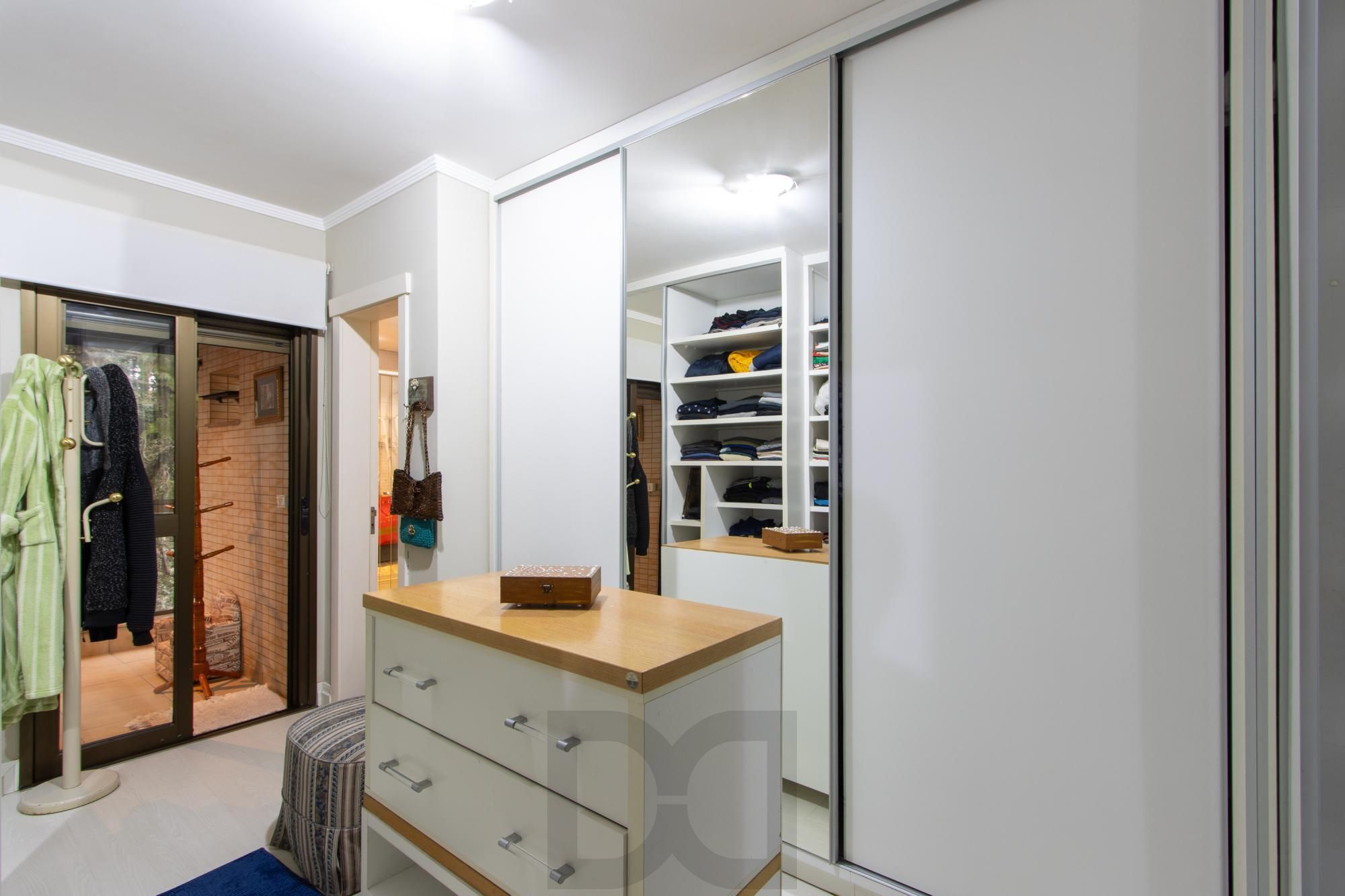 EXCELENTE APARTAMENTO COM VISTA LIVRE PARA O GUAÍBA!! — foto 27