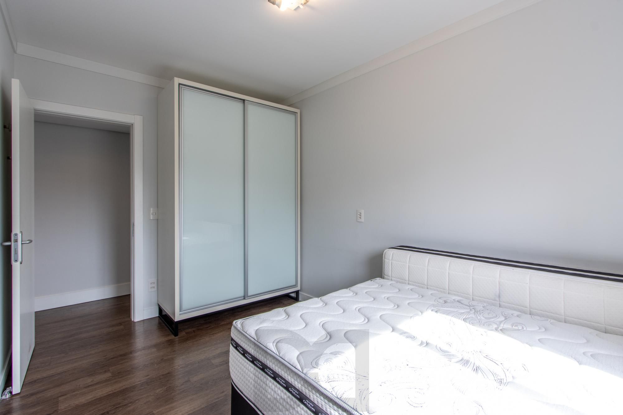 Apartamento de 3 dormitórios com 1 suíte — foto 26