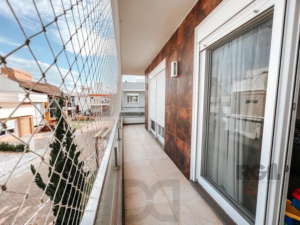 Excelente residência com aproximadamente 242m² privativos, — foto 31