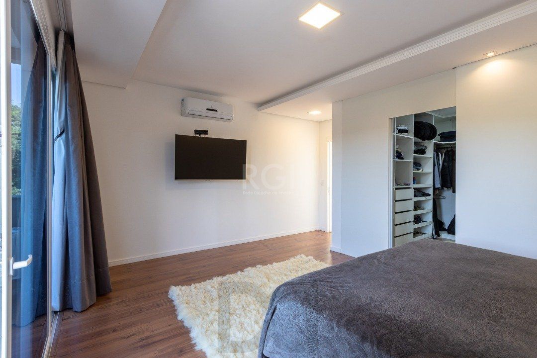 Casa para Venda - 420m², 3 dormitórios, sendo 3 suites, 8 vagas - Ipanema — foto 28