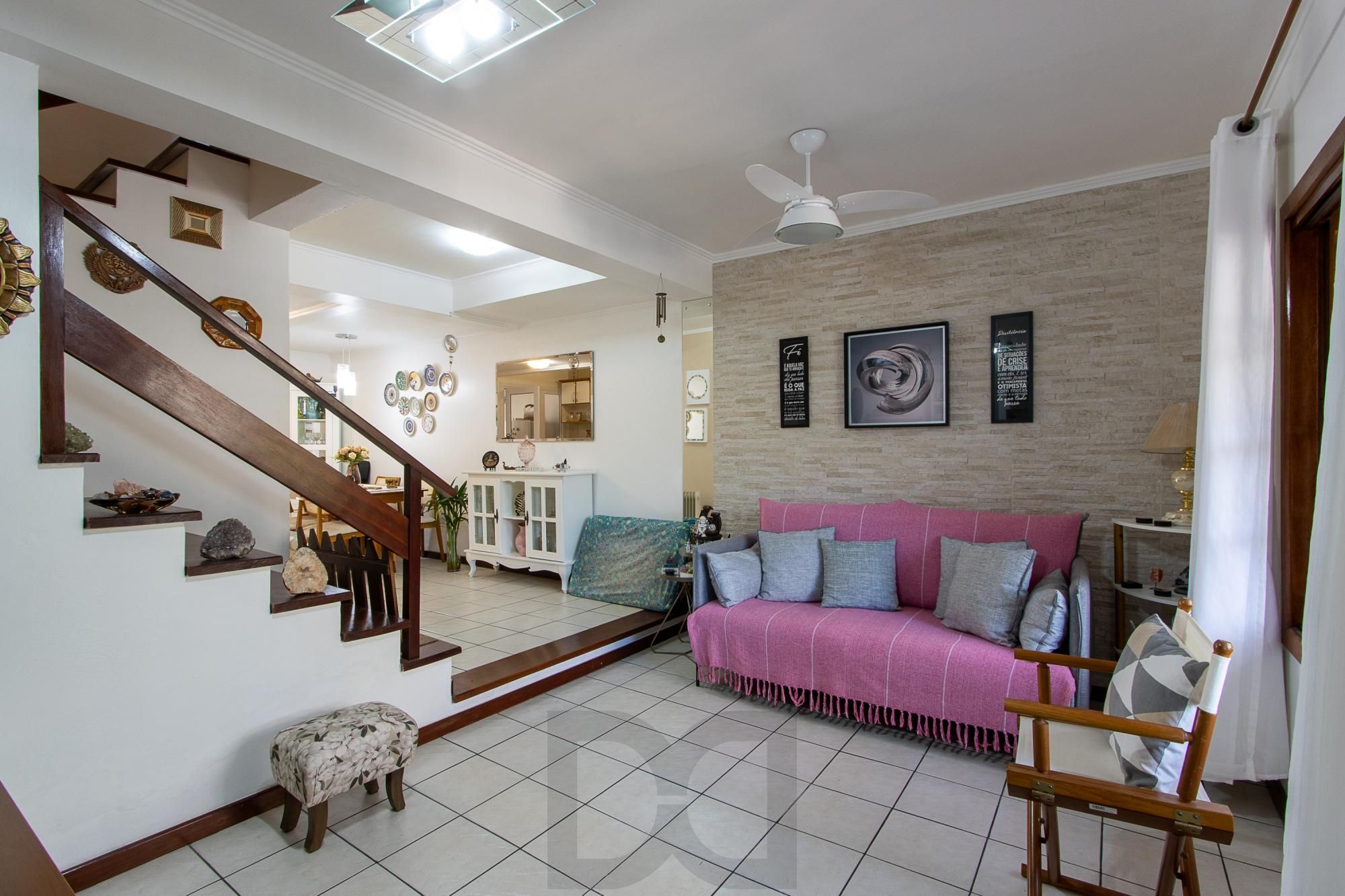Casa para Venda - 110.14m², 2 dormitórios, sendo 1 suites, 2 vagas - Hípica — foto 4