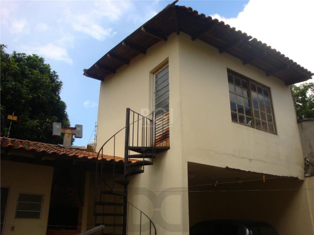 Casa para Venda - 240m², 4 dormitórios, sendo 1 suites, 4 vagas - Nonoai — foto 14