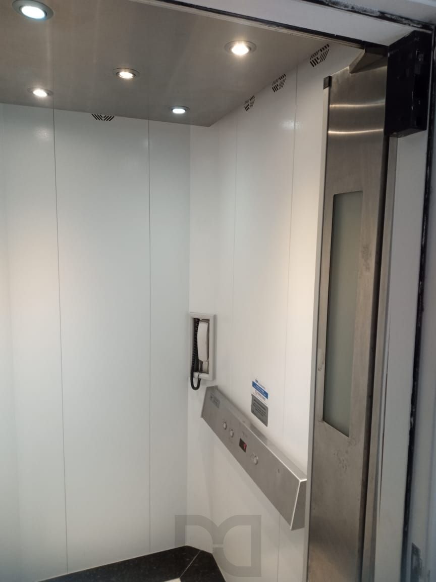 **Prédio Comercial Desocupado à Venda na Azenha, Porto Alegre, RS** — foto 22