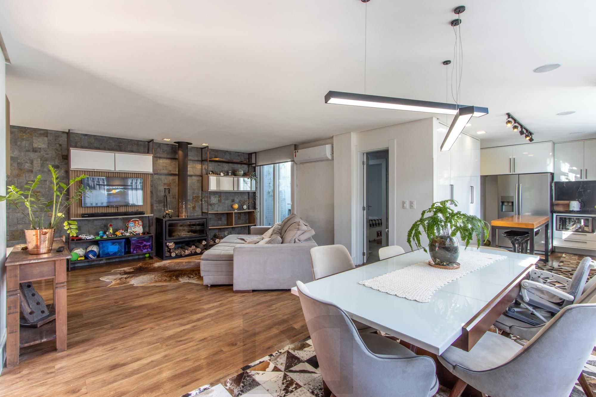 Casa térrea com 3 quartos no bairro Tristeza — foto 4