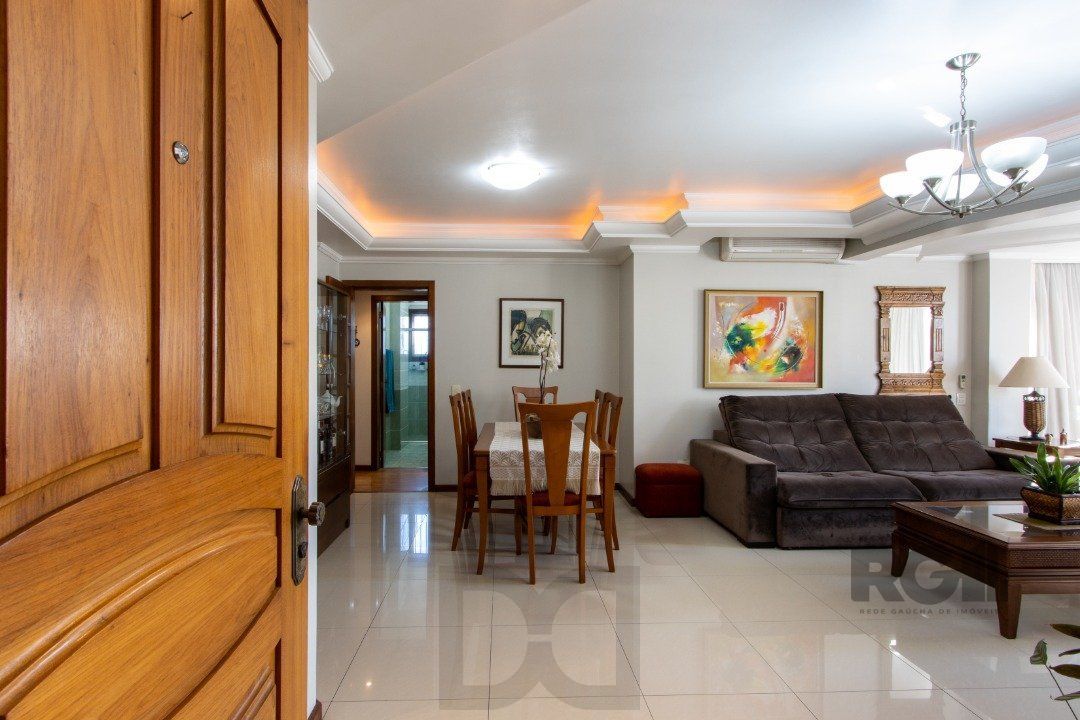 Apartamento Garden de 3 dormitórios, 1 suite e 1 vaga coberta no bairro Cristal. — foto 8