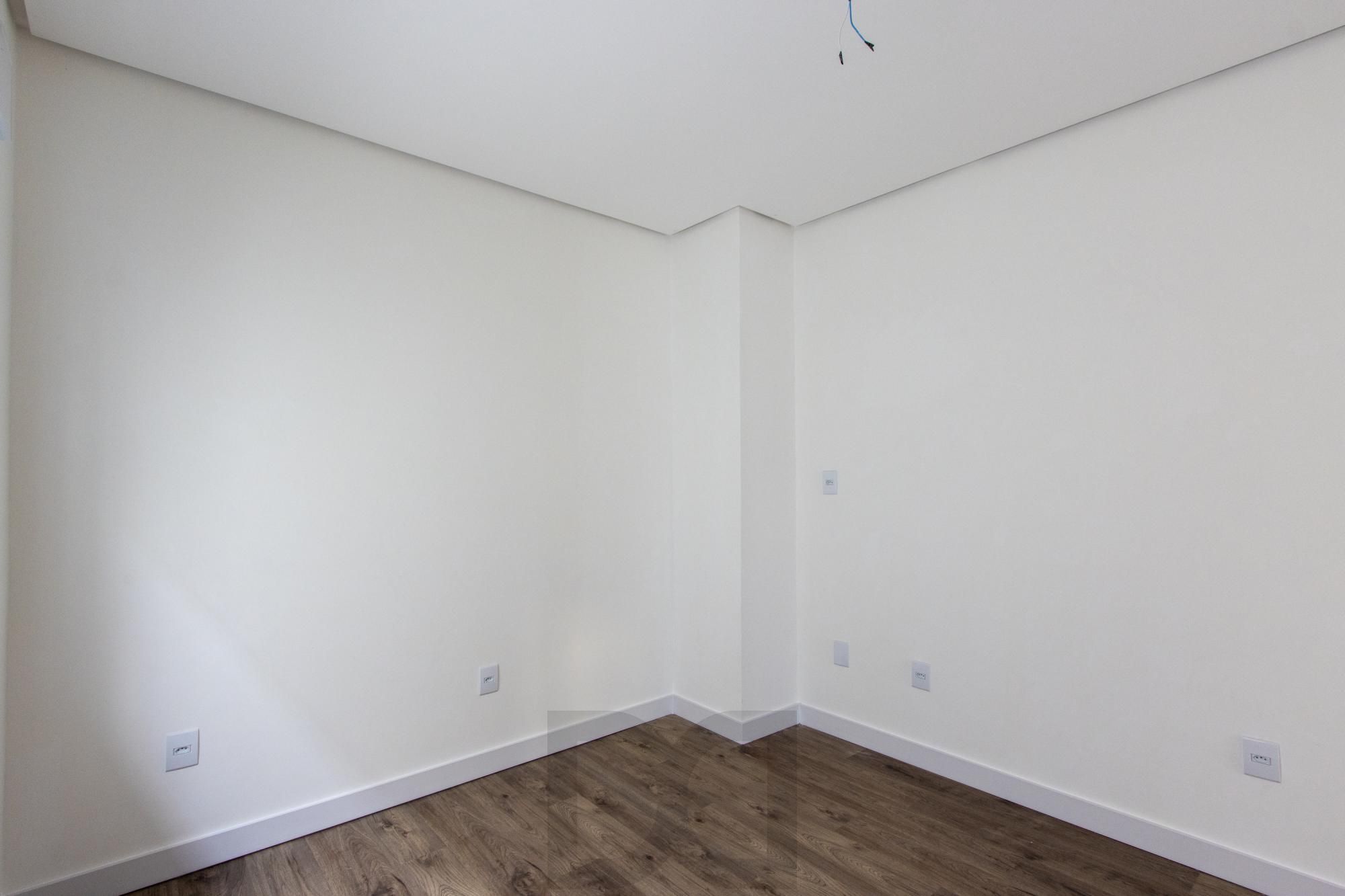 Casa no Condomínio Pateo Verde, 3 suítes sendo 1 master com sacada e 2 vagas . — foto 31