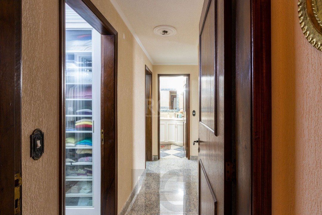 Casa para Venda - 430m², 4 dormitórios, sendo 2 suites, 4 vagas - Vila Assunção — foto 47