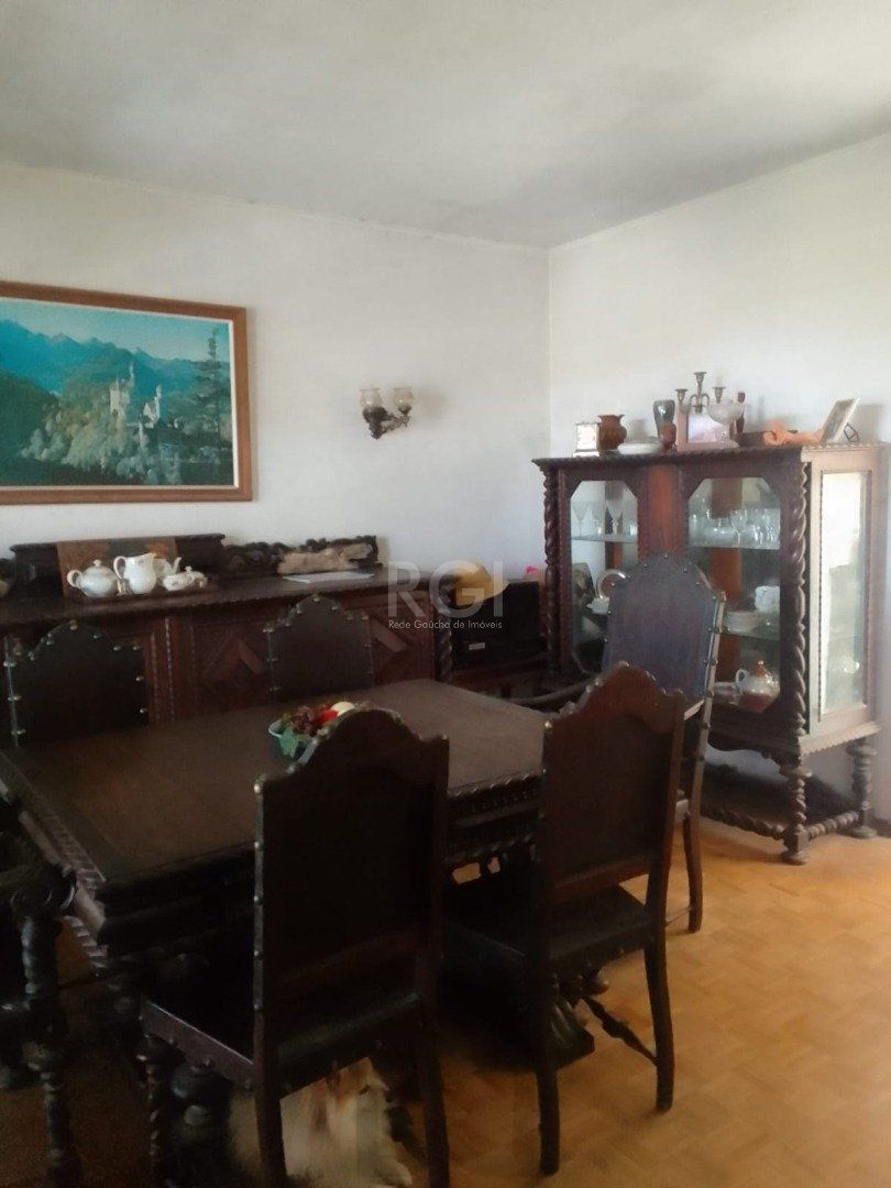 Casa para Venda - 400m², 7 dormitórios, sendo 1 suites, 2 vagas - Vila Assunção — foto 9