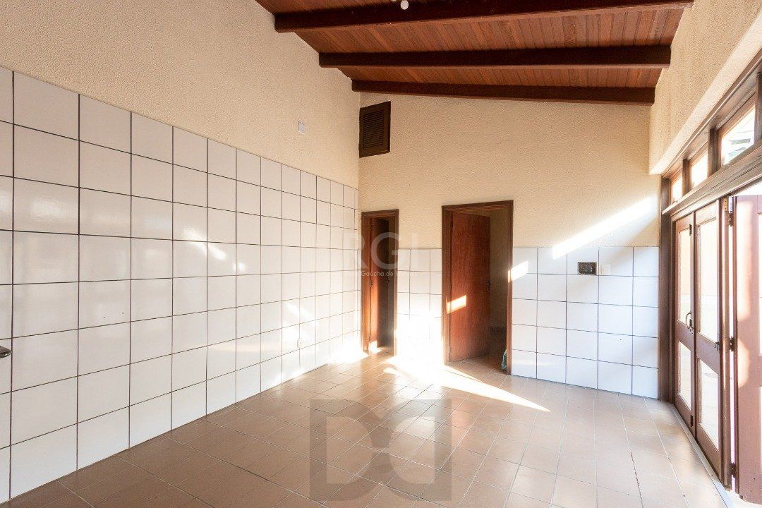 Casa para Venda - 280m², 3 dormitórios, sendo 1 suites, 2 vagas - Espirito Santo — foto 19