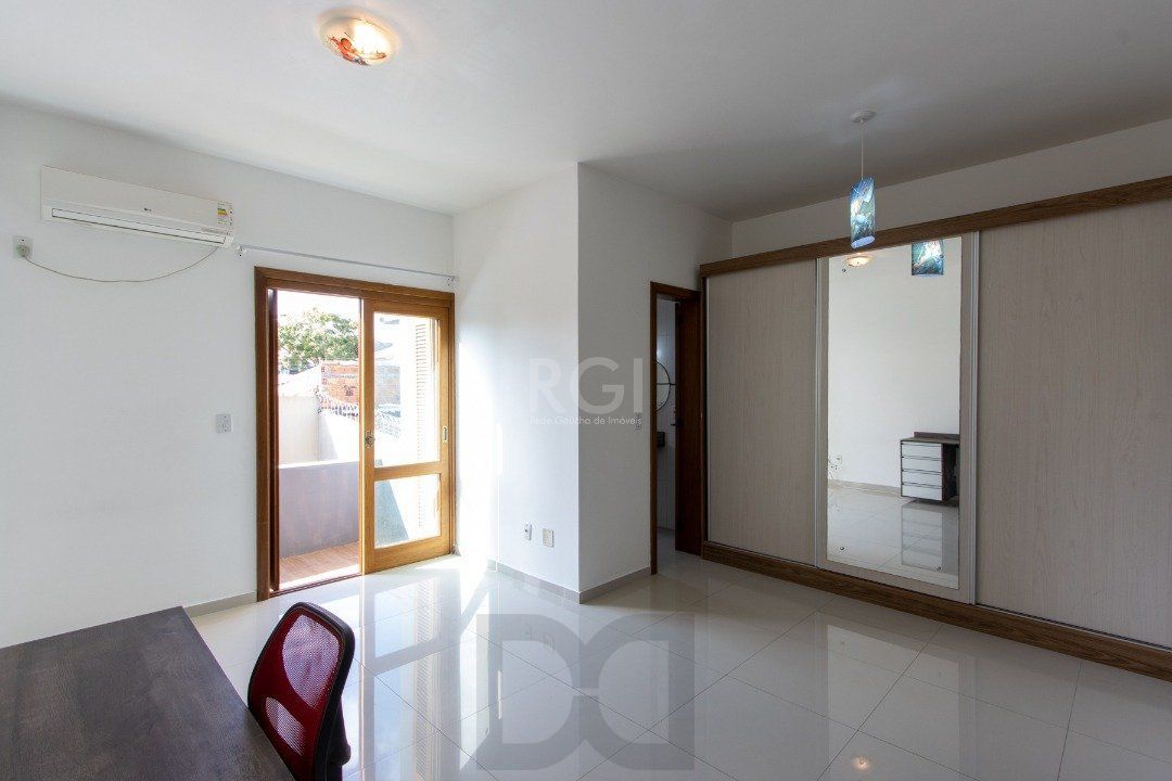 Casa para Venda - 204m², 3 dormitórios, sendo 3 suites, 2 vagas - Espirito Santo — foto 38