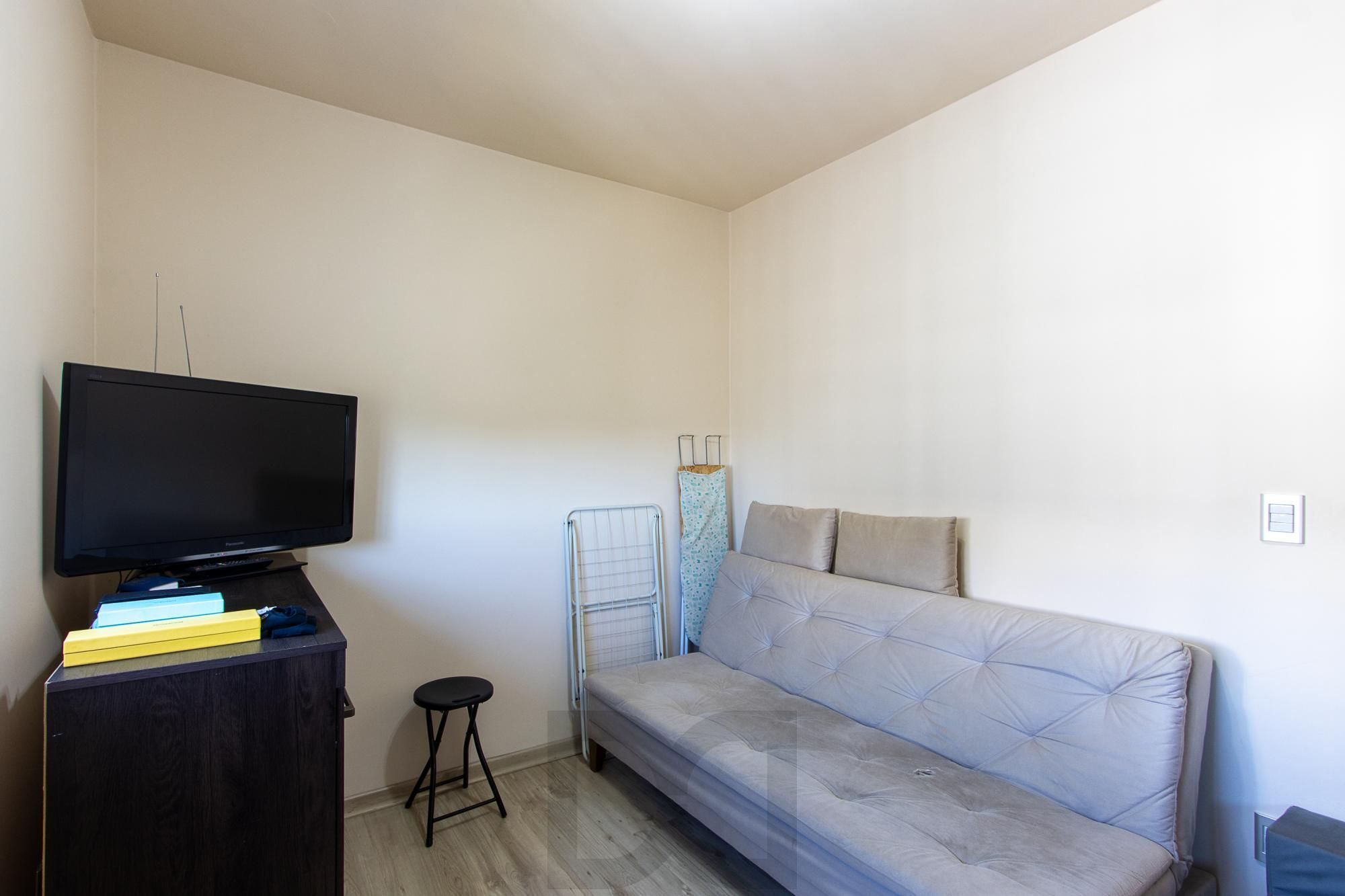 Apartamento, 2 dormitórios e 1 vaga, bairro Jardim Carvalho. — foto 13