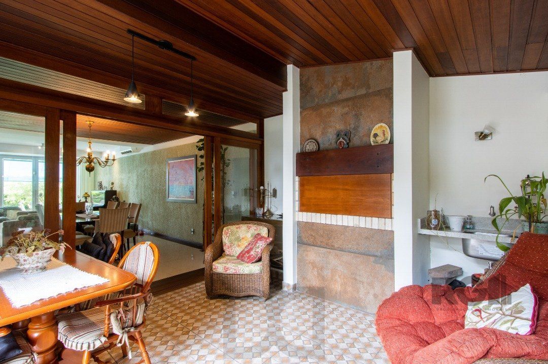 Sobrado com vista para Rio, 3 quartos, 2 suites, pátio, piscina, vaga para 4 carros - Bairro Vila Assunção — foto 33
