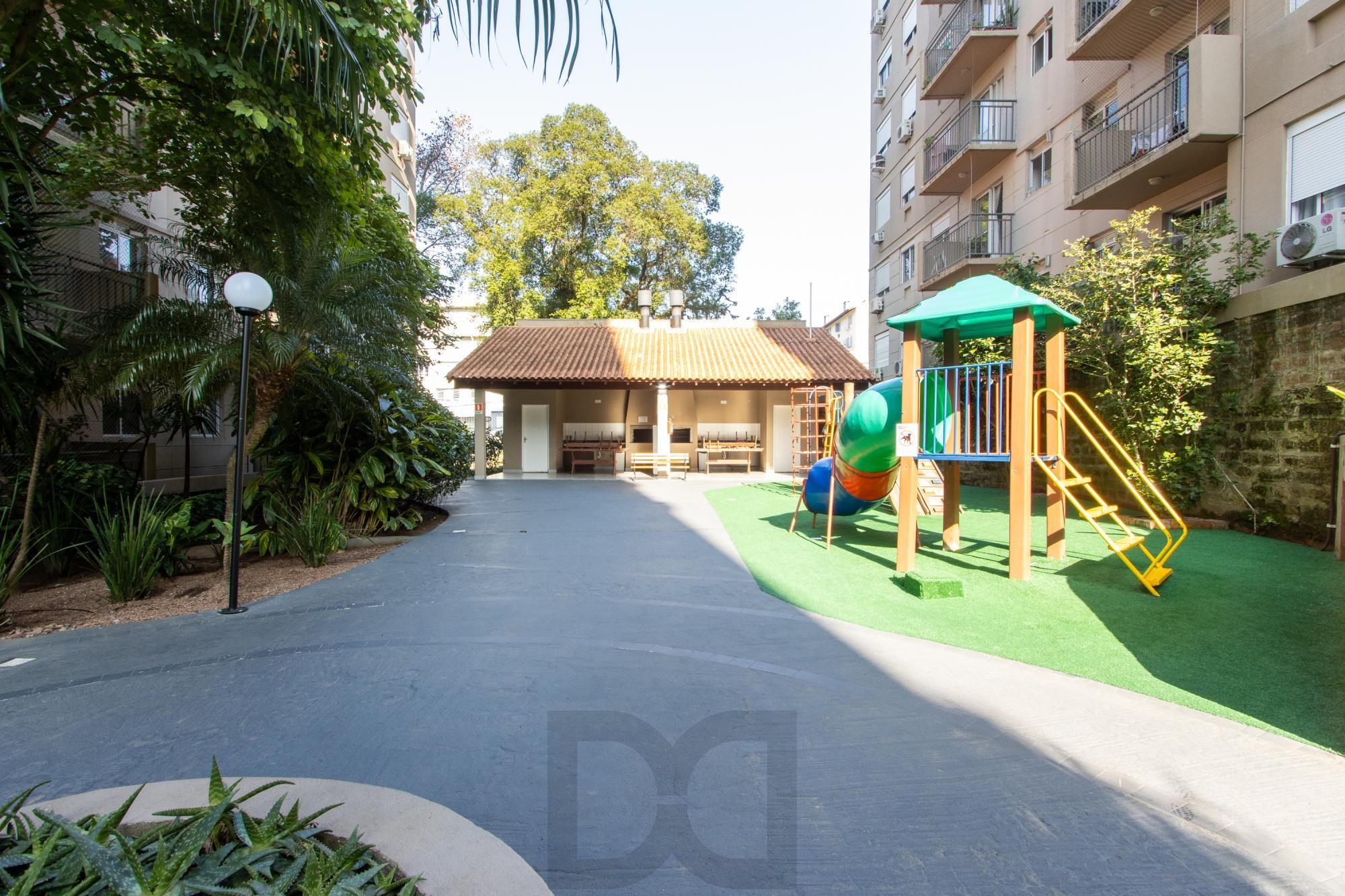 Apartamento 03 Dormitórios em Ótimo Condominio Viver Zona Sul — foto 34
