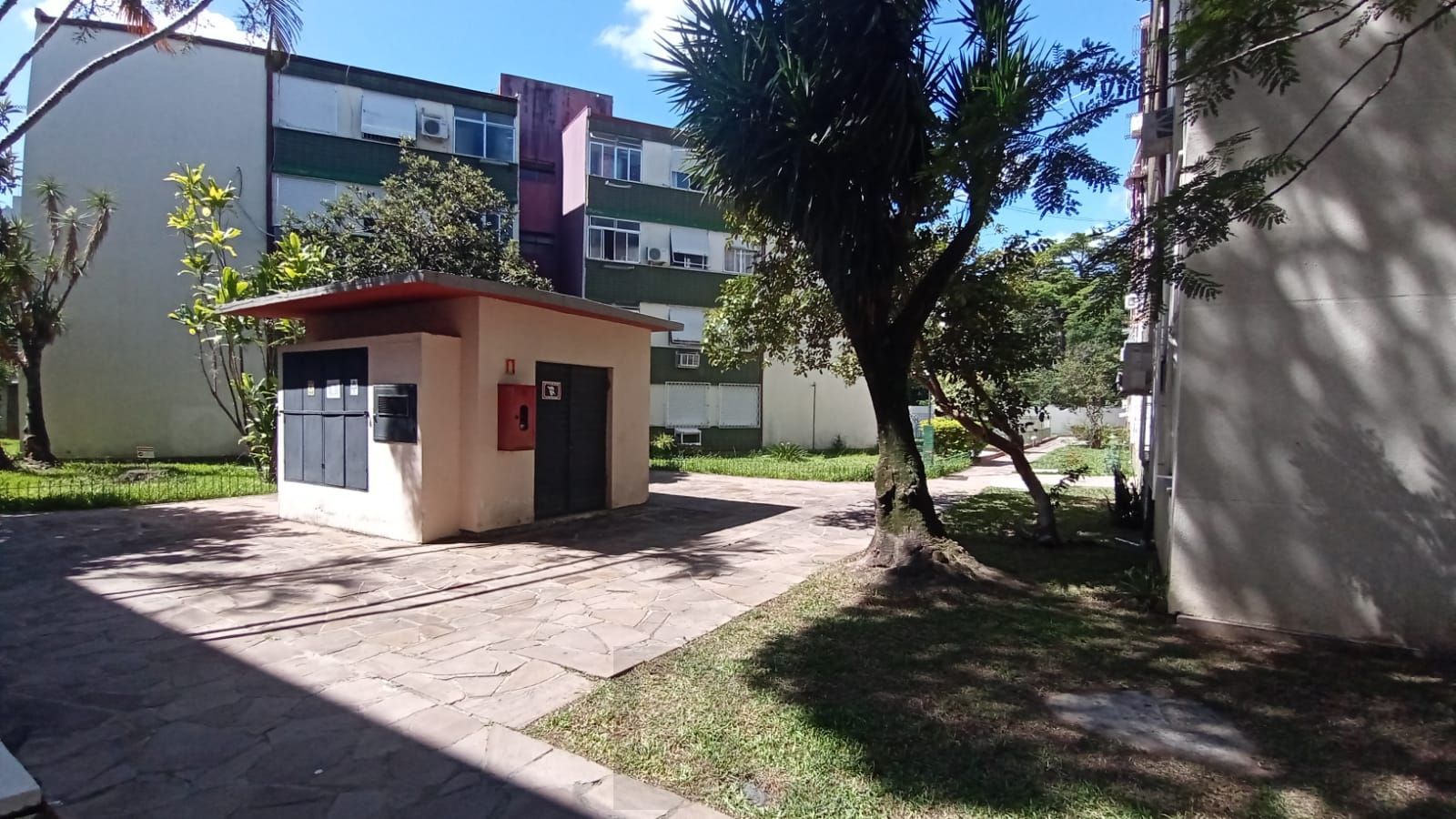 Aparatamento com 1 dormitório no bairro Cavalhada — foto 17