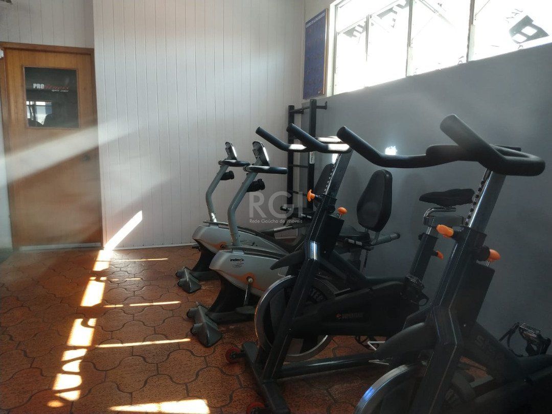Casa para Venda - 322.4m², 2 dormitórios, 7 vagas - Cristal — foto 34
