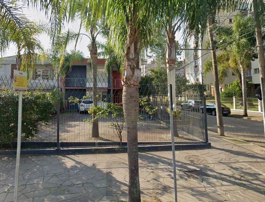 Excelente oportunidade para empresas e investidores! Prédio comercial moderno, amplo e muito bem localizado no bairro Menino Deus, oferecendo estrutura completa para diferentes tipos de negócios. — foto 1