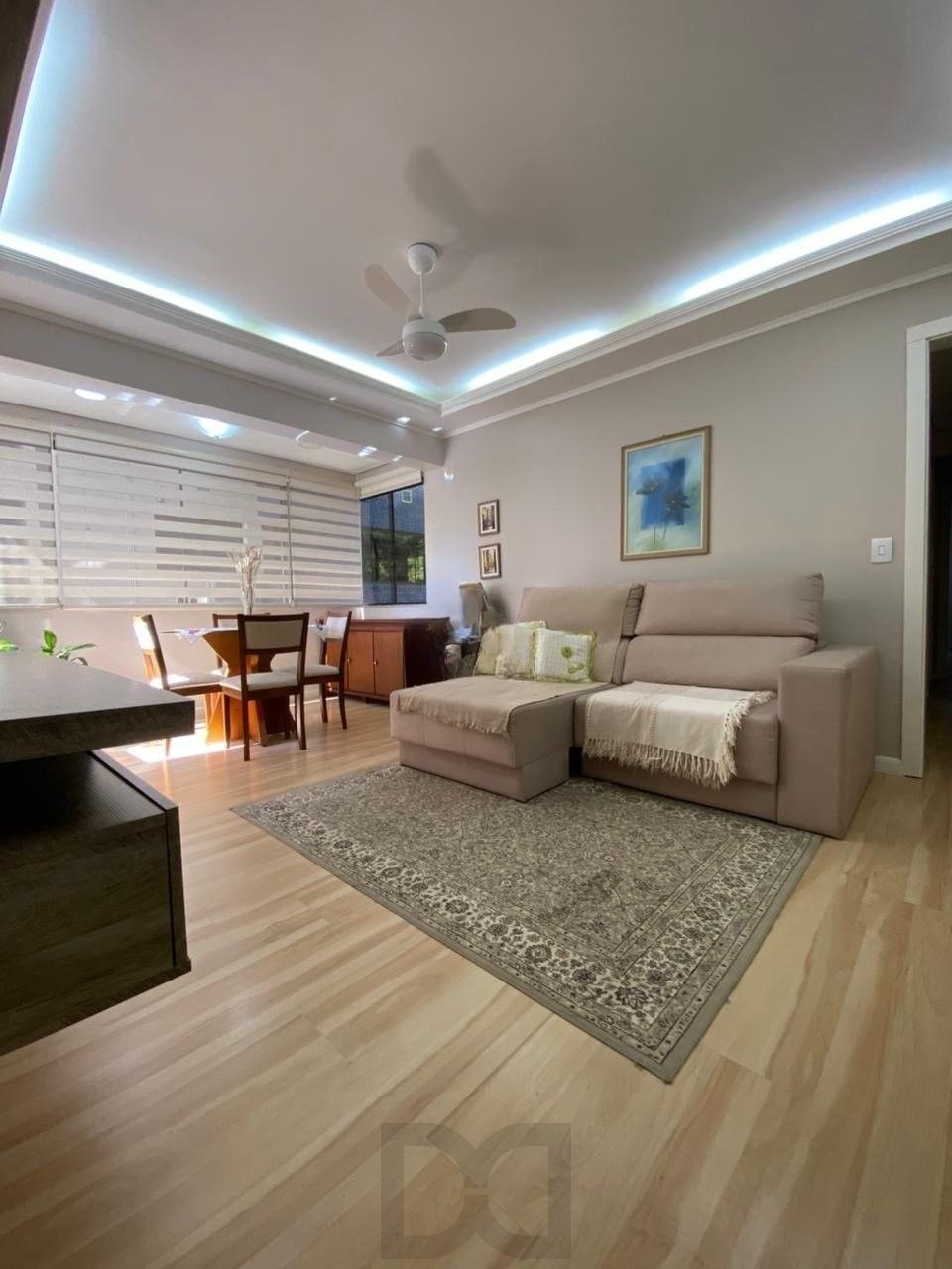 Apartamento 2 dormitórios com suíte e 2 vagas no Menino Deus — foto 1