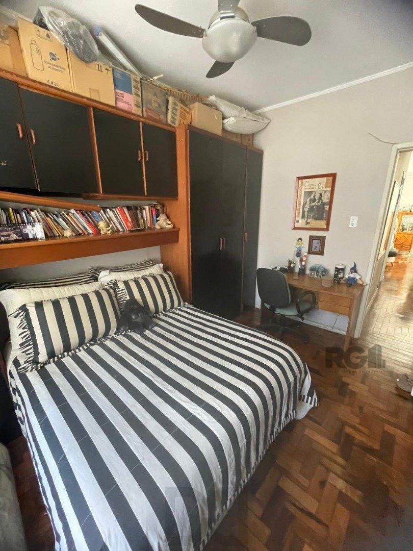 Apartamento no Petrópolis de 1 dormitório desocupado — foto 7