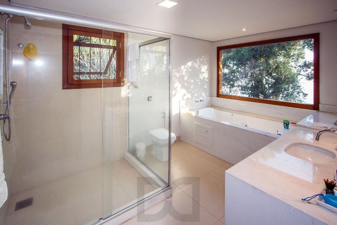 Casa para Venda - 420m², 4 dormitórios, sendo 3 suites, 5 vagas - Tristeza — foto 23