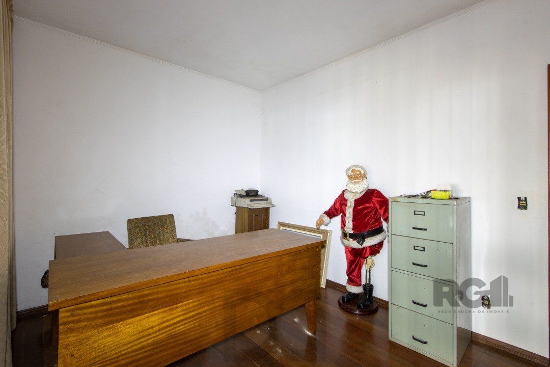 Casa para Venda - 361.95m², 4 dormitórios, sendo 2 suites, 3 vagas - Nonoai — foto 21