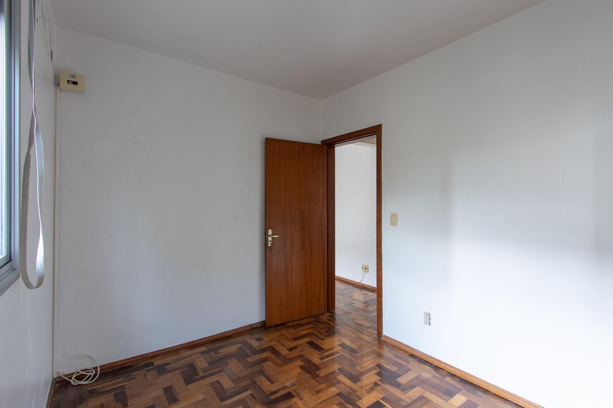 Apartamento de 2 dormitórios no bairro Camaquã. — foto 14
