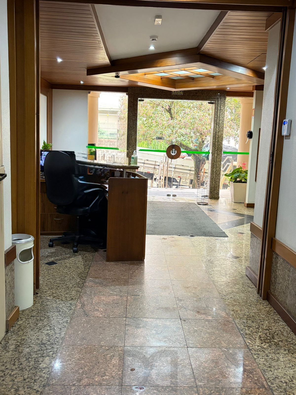 Sala comercial no Petrópolis — foto 13