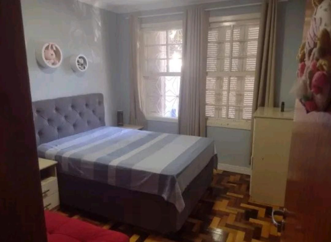 Casa á venda com 3 dormitórios no bairro Lomba do Pinheiro em Porto Alegre. — foto 3