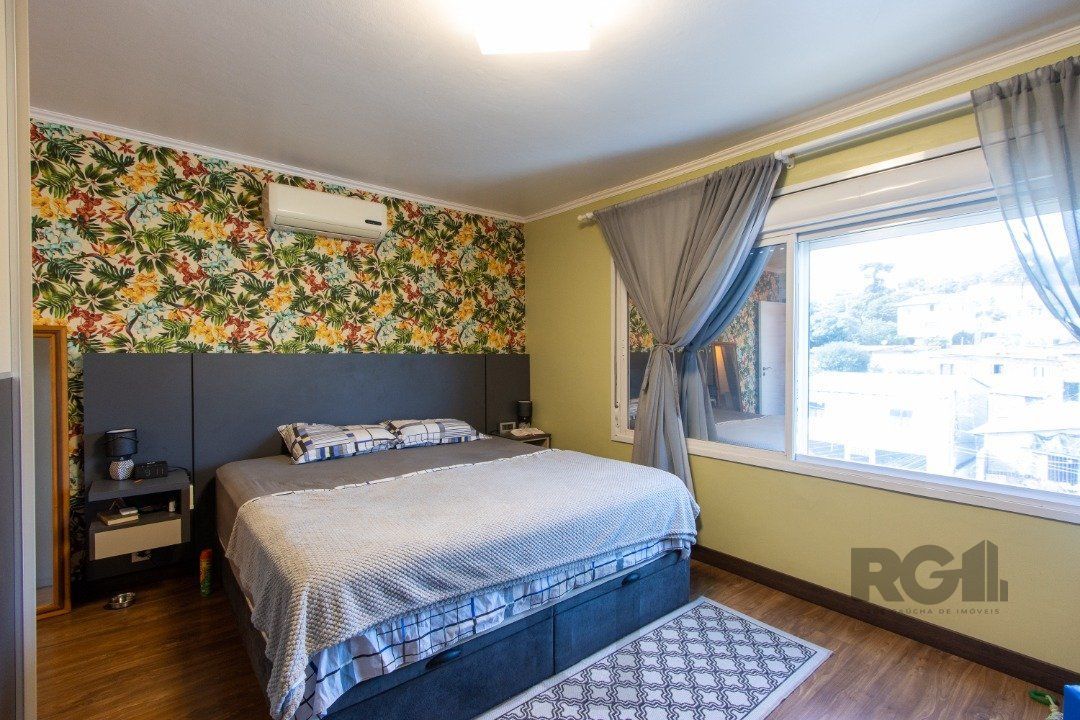 Apartamento reformado de 124m² privativos- 3 dormitórios sendo 1 suíte no bairro Medianeira — foto 22