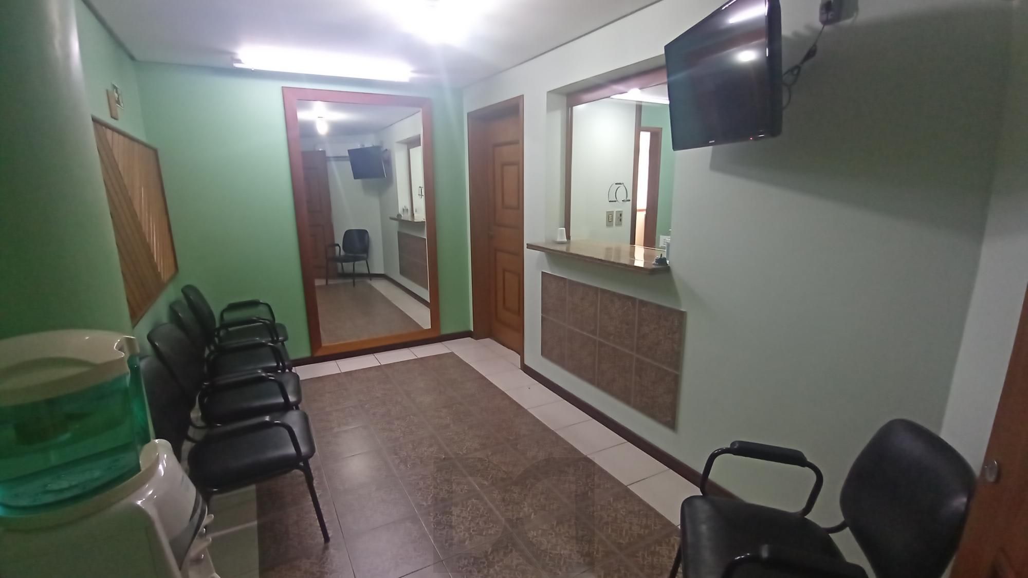 Imóvel comercial com 3 salas e recepção no Centro Histórico — foto 1