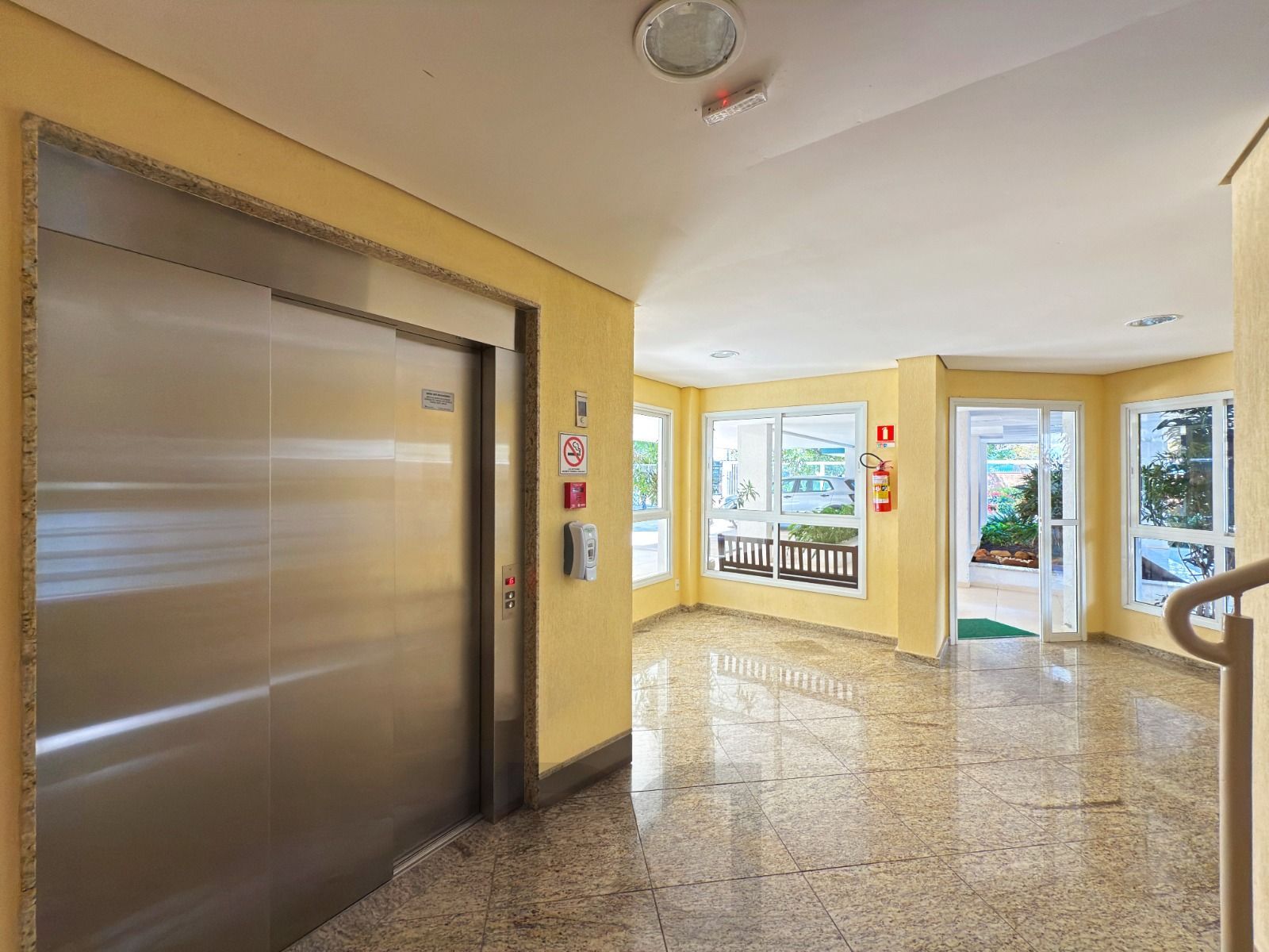 Excelente apartamento de 3 dormitórios, 1 suíte e 2 vagas de garagem. — foto 37