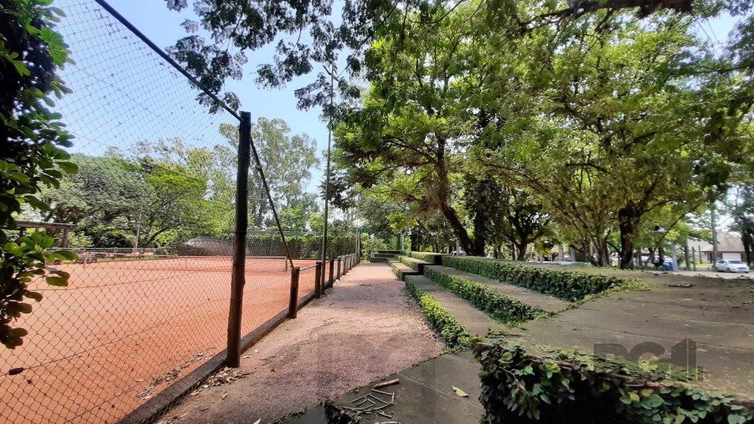 Casa em condomínio com pátio, piscina, 3 suítes e 2 vagas — foto 61