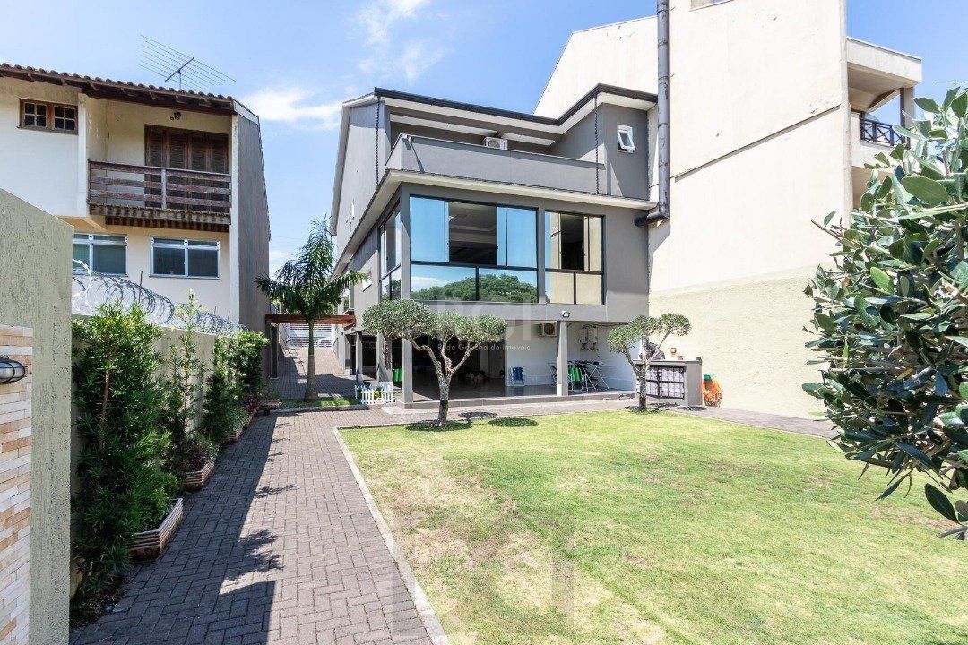Casa para Venda - 420m², 3 dormitórios, sendo 3 suites, 8 vagas - Ipanema — foto 7