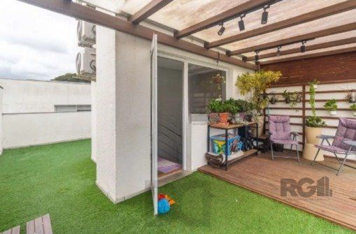 Casa impecável e mobiliada, com 3 niveis, possui 3 dormitórios sendo 1 suíte, 4 banheiros — foto 49