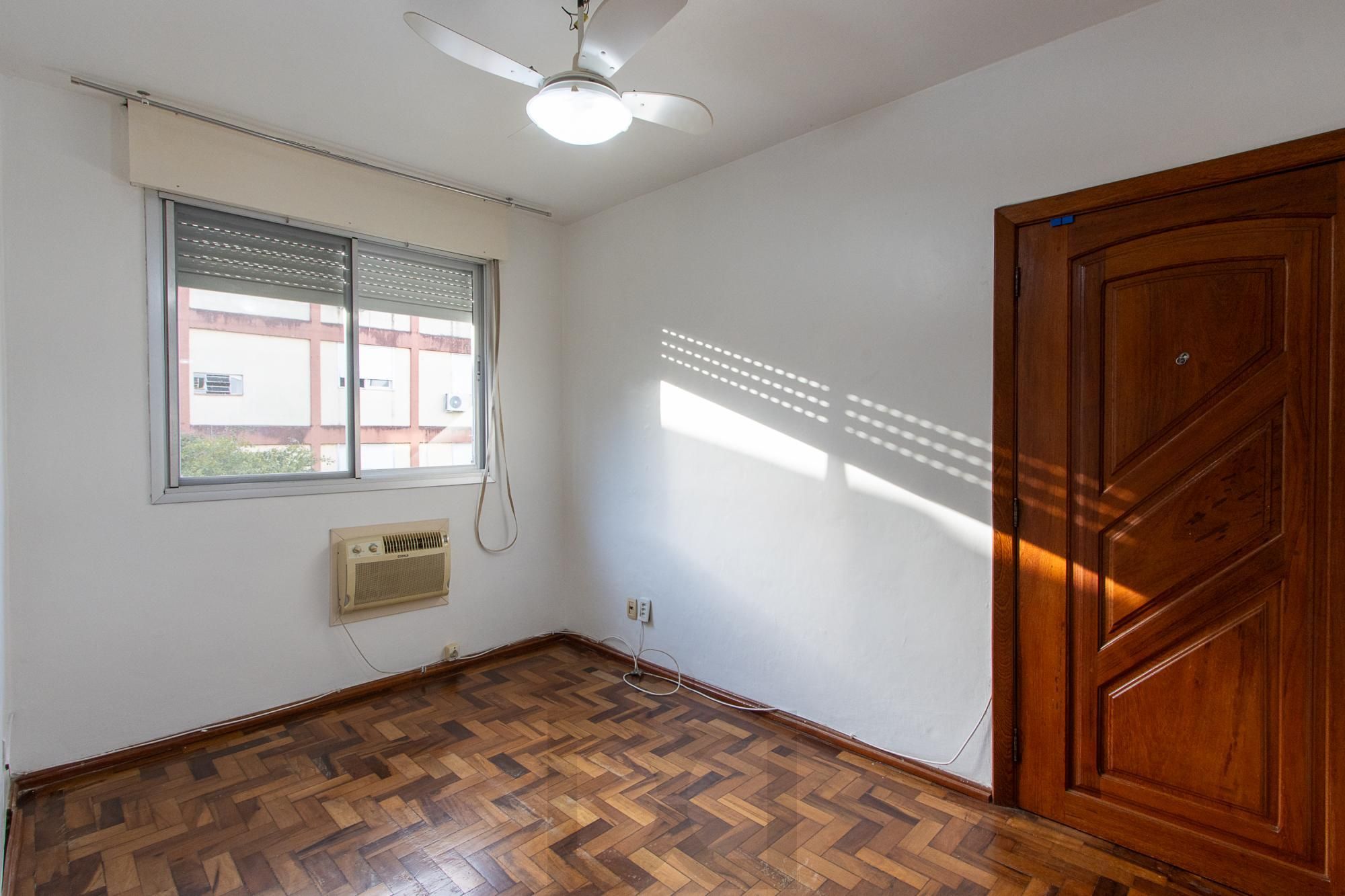 Apartamento de 2 dormitórios no bairro Camaquã. — foto 3