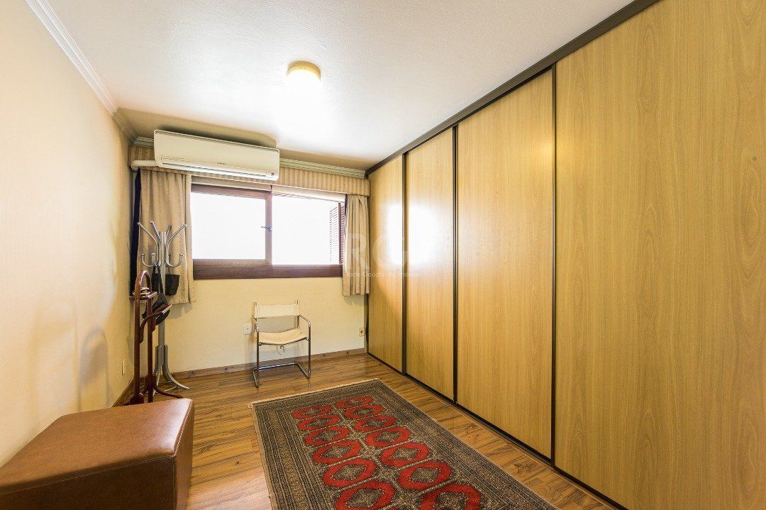 Casa para Venda - 370m², 5 dormitórios, sendo 2 suites, 7 vagas - Vila Assunção — foto 32