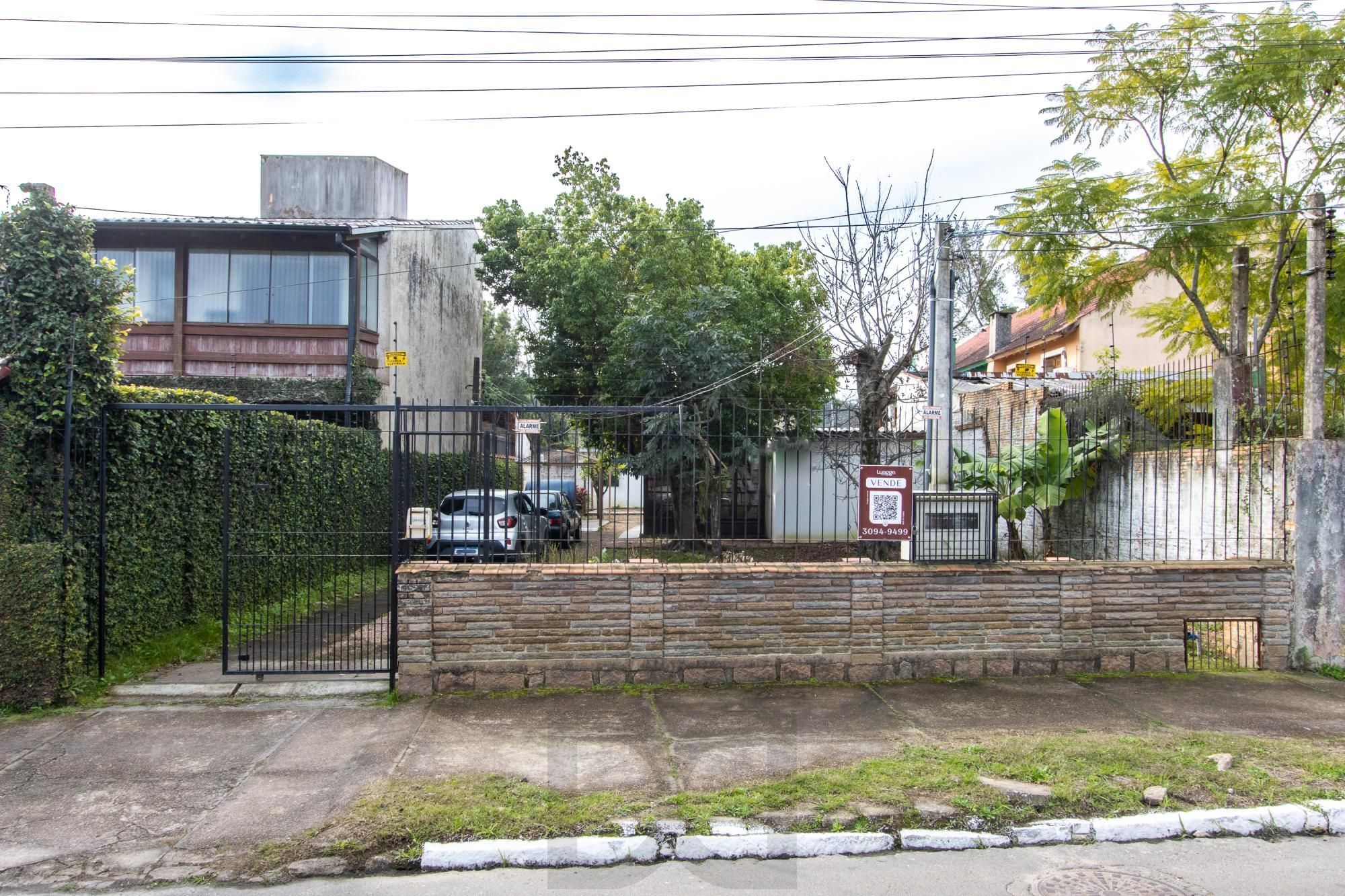 Terreno medindo 11 X 39,66 com 2 casas de alvenaria - Bairro Guarujá — foto 29