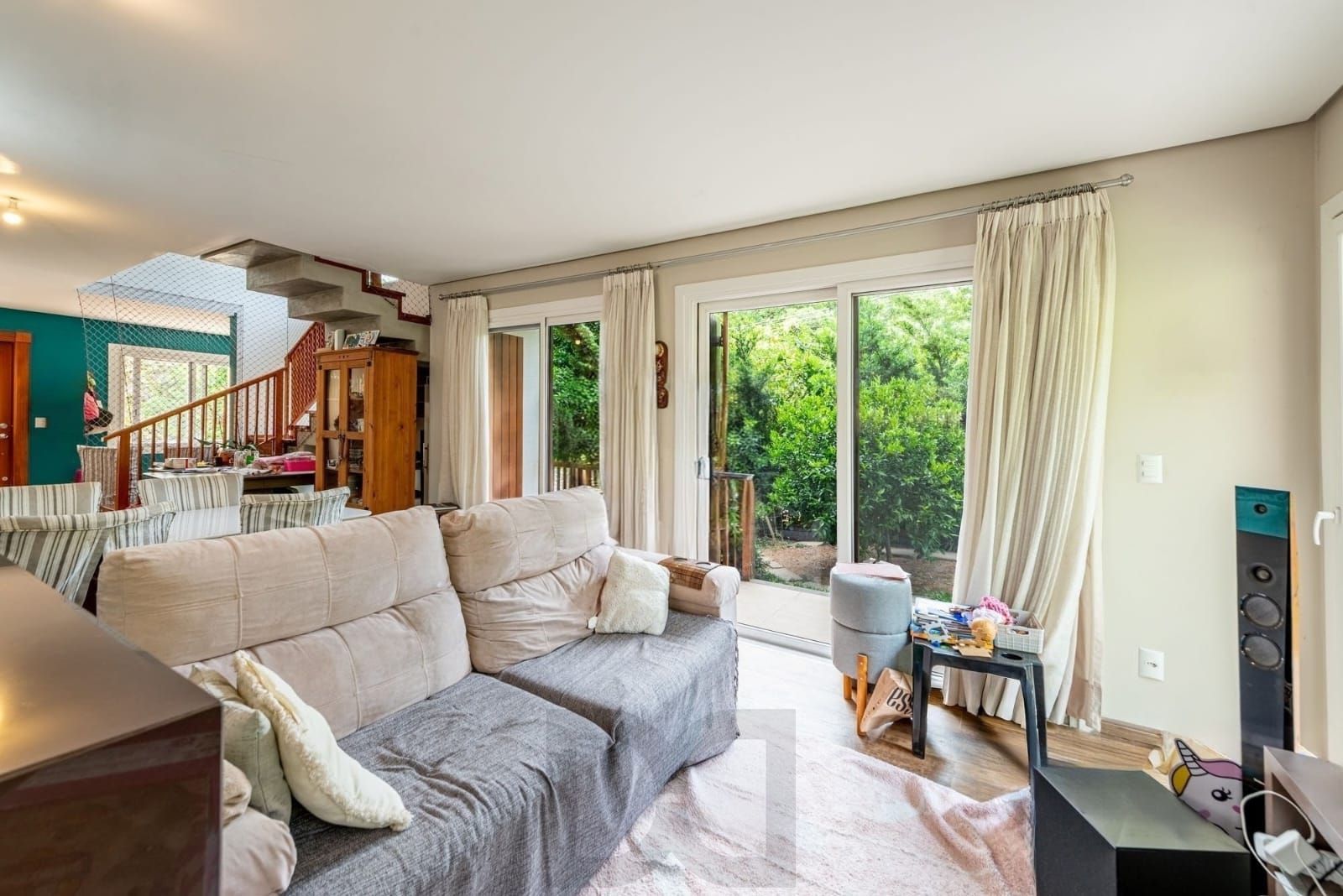 Excelente casa de 3 quartos, 1 suíte e 2 vagas no bairro Ipanema! — foto 6