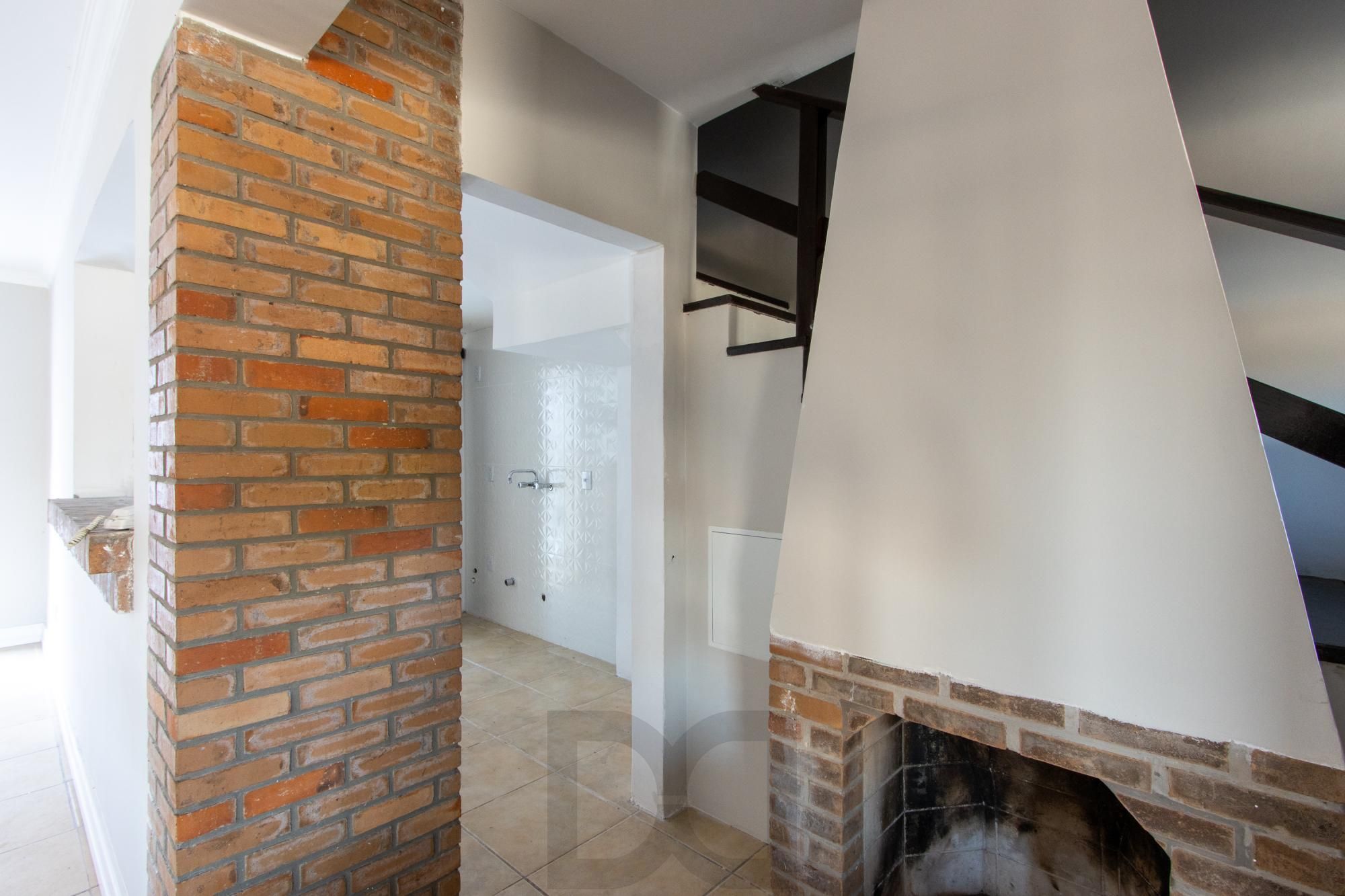 Casa 3 dormitórios, sendo 1 suíte, 2 vagas de garragem - bairro Ipanema — foto 13