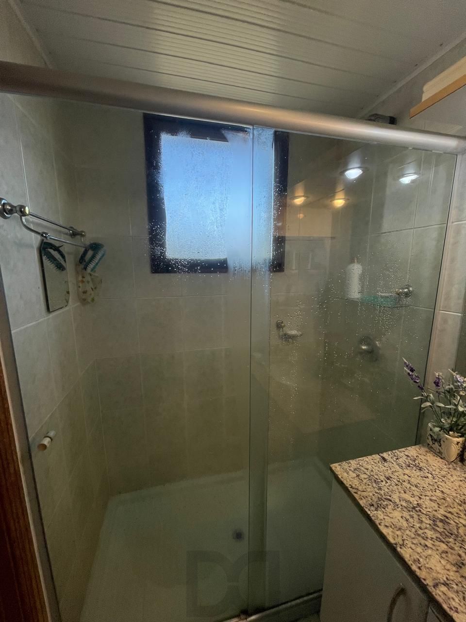 Apartamento bairro Tristeza, com 110 m² de área privativa, 03 dormitórios sendo 01 suíte e 02 vagas de garagem! — foto 13