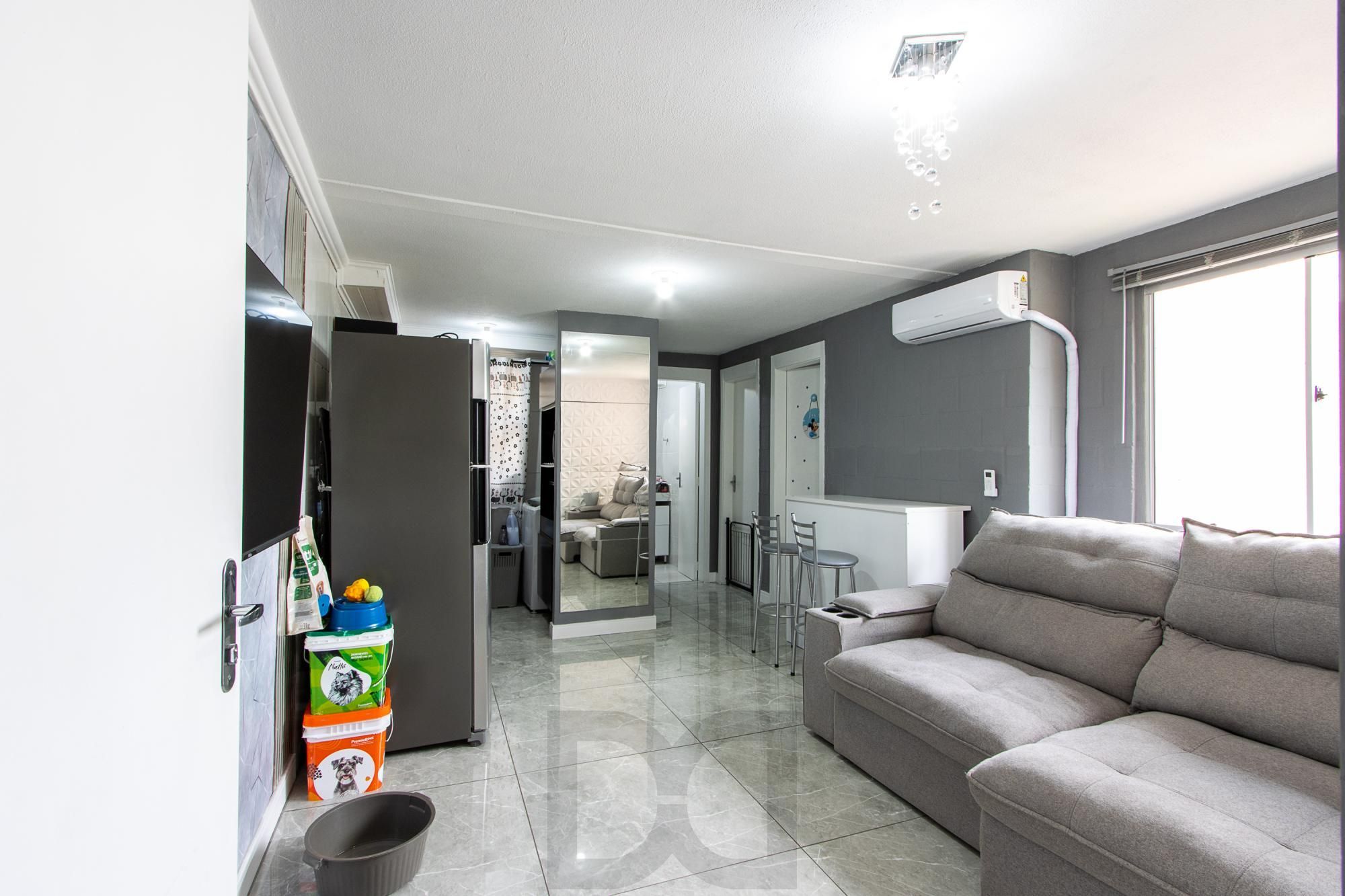 Apartamento de 2 dormitórios com vaga rotativa no bairro Vila Nova Porto Alegre — foto 1