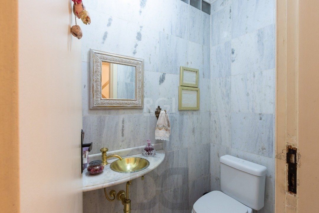 Casa para Venda - 192m², 4 dormitórios, sendo 3 suites, 4 vagas - Tristeza — foto 20