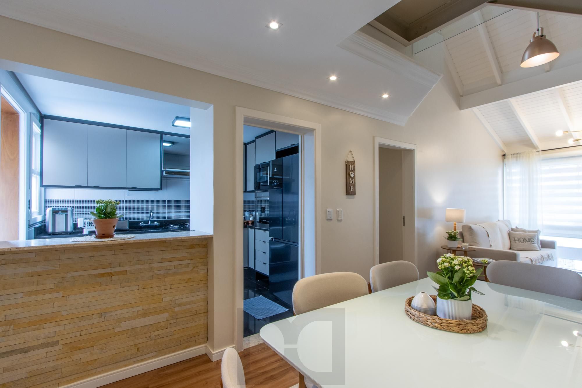 Cobertura à venda com 154m², 3 dormitórios, 1 suíte, 3 vagas, no bairro Ipanema em Porto Alegre — foto 4