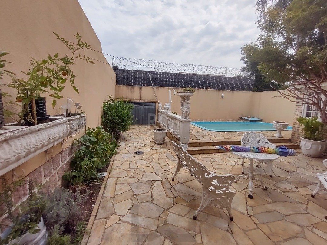 Casa para Venda - 200m², 4 dormitórios, sendo 1 suites, 3 vagas - Ipanema — foto 6