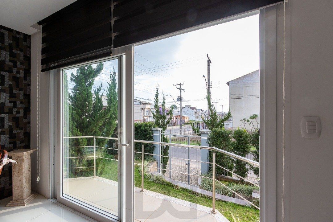 Casa para Venda - 377m², 4 dormitórios, sendo 3 suites, 3 vagas - Guarujá — foto 10
