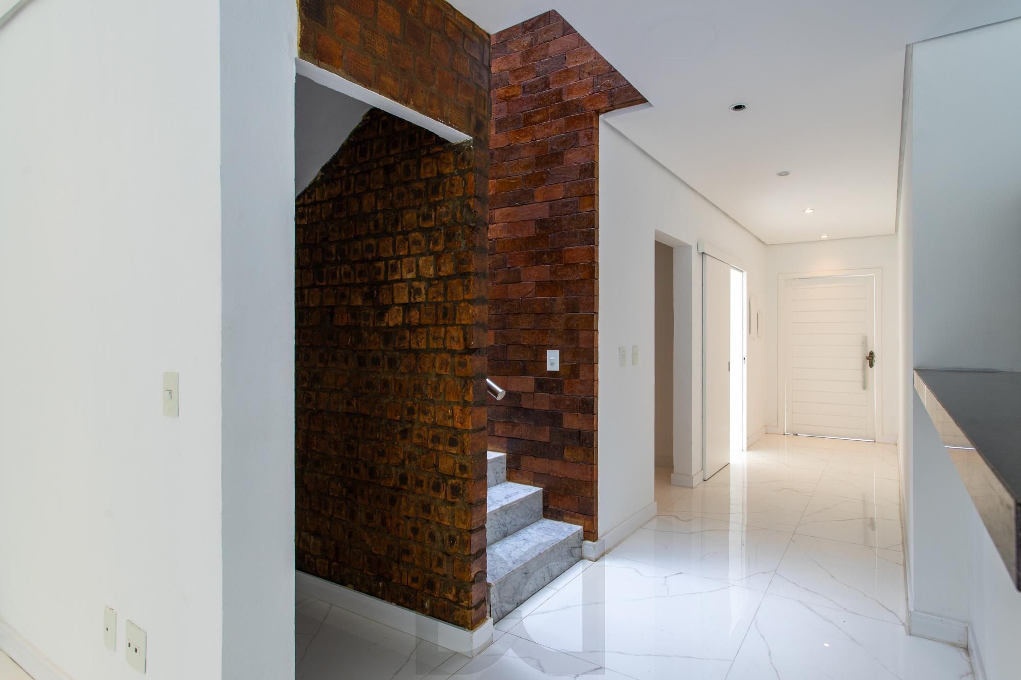 Casa em condomínio no Terra Ville .Esta casa de alto padrão, dispõe de 4 suítes — foto 37