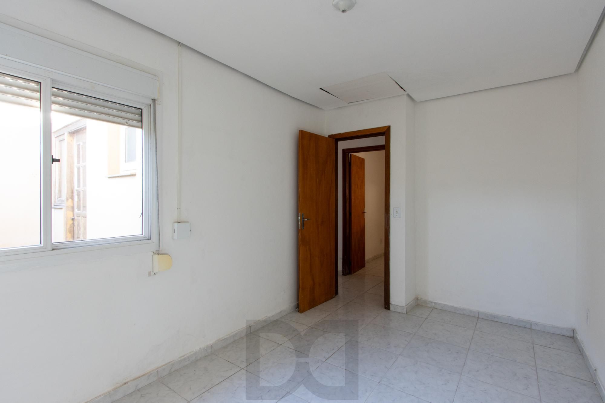 Casa de condomínio, 2 dormitórios, 1 banheiro e 1 vaga de garagem. — foto 21