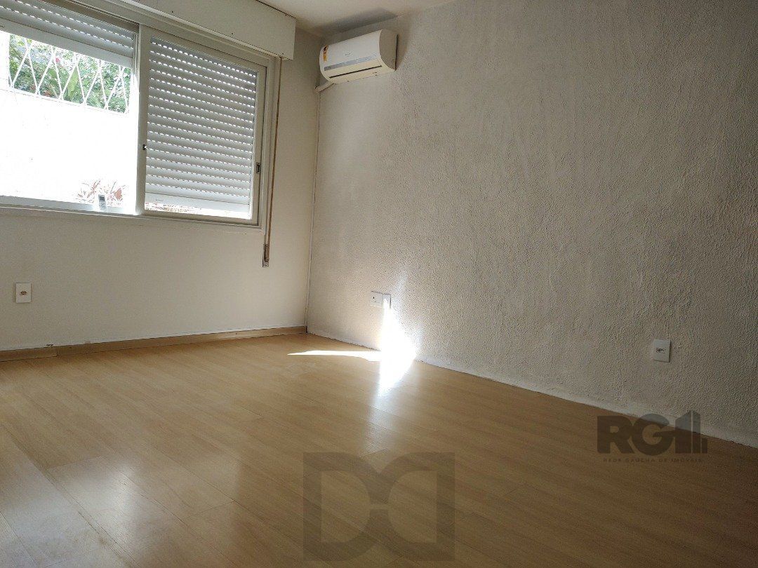 Apartamento Garden, 2 quartos, 1 suite, 2 banheiros, dependência de empregada - Bairro Petrópolis — foto 10