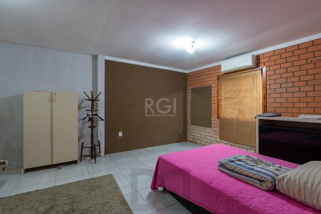 Sobrado para Venda - 300m², 3 dormitórios, sendo 1 suites, 3 vagas - Cavalhada — foto 55