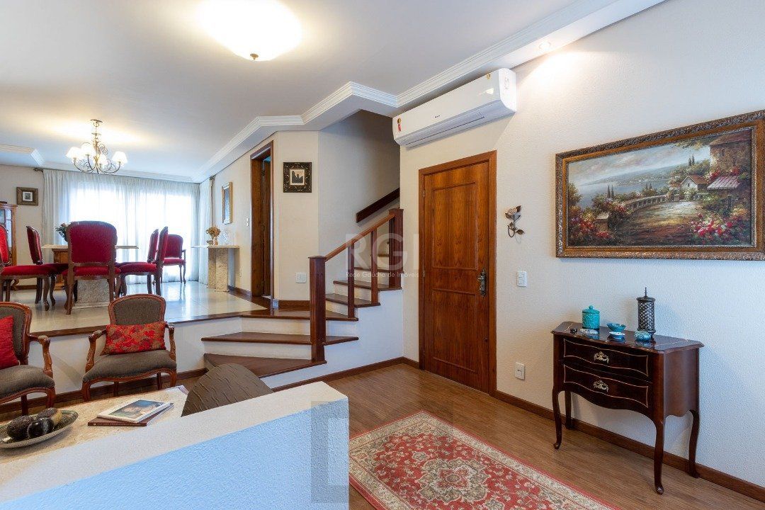 Casa Condominio para Venda - 225.18m², 3 dormitórios, sendo 1 suites, 2 vagas - Jardim Isabel — foto 3